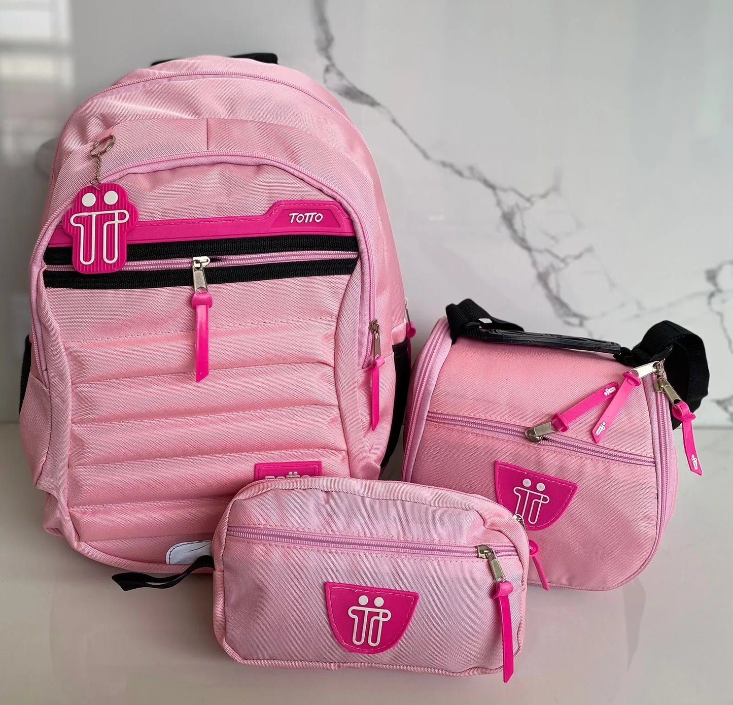 Trio Morral Totto