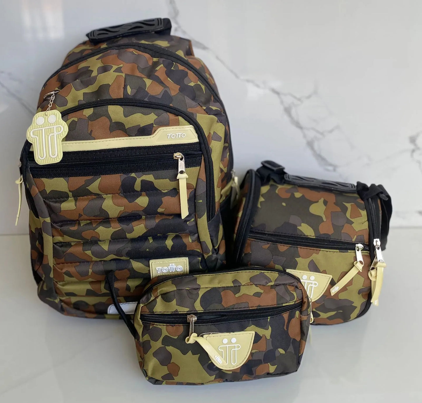 Trio Morral Totto